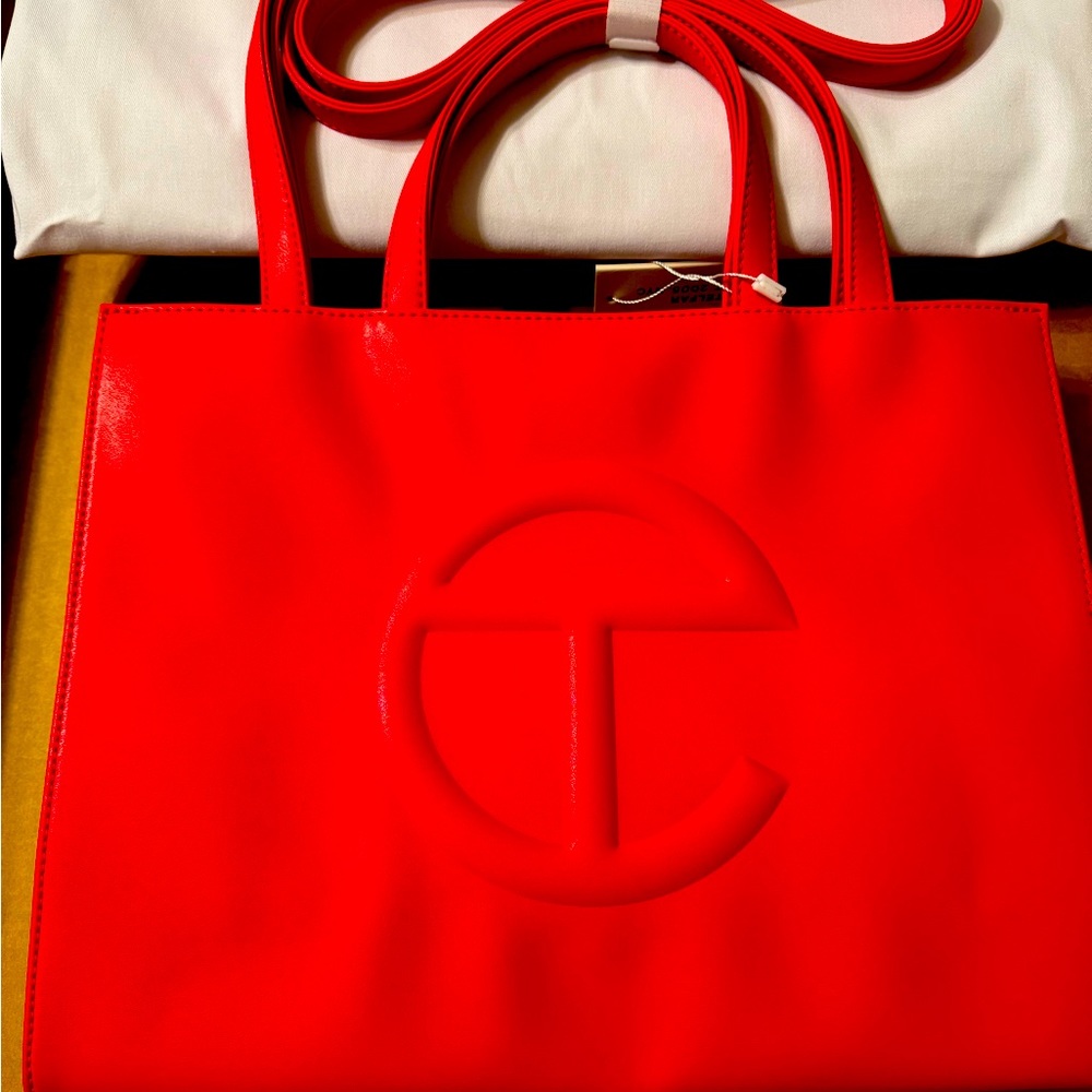 BRAND NEW Medium Telfar